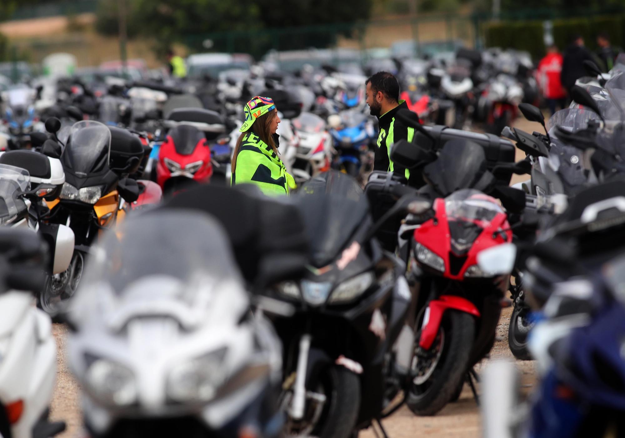 Gran ambiente en el circuito de Cheste