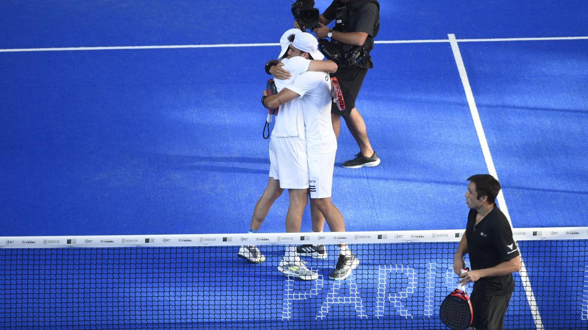Galán y Lebrón celebran el triunfo en cuartos de final