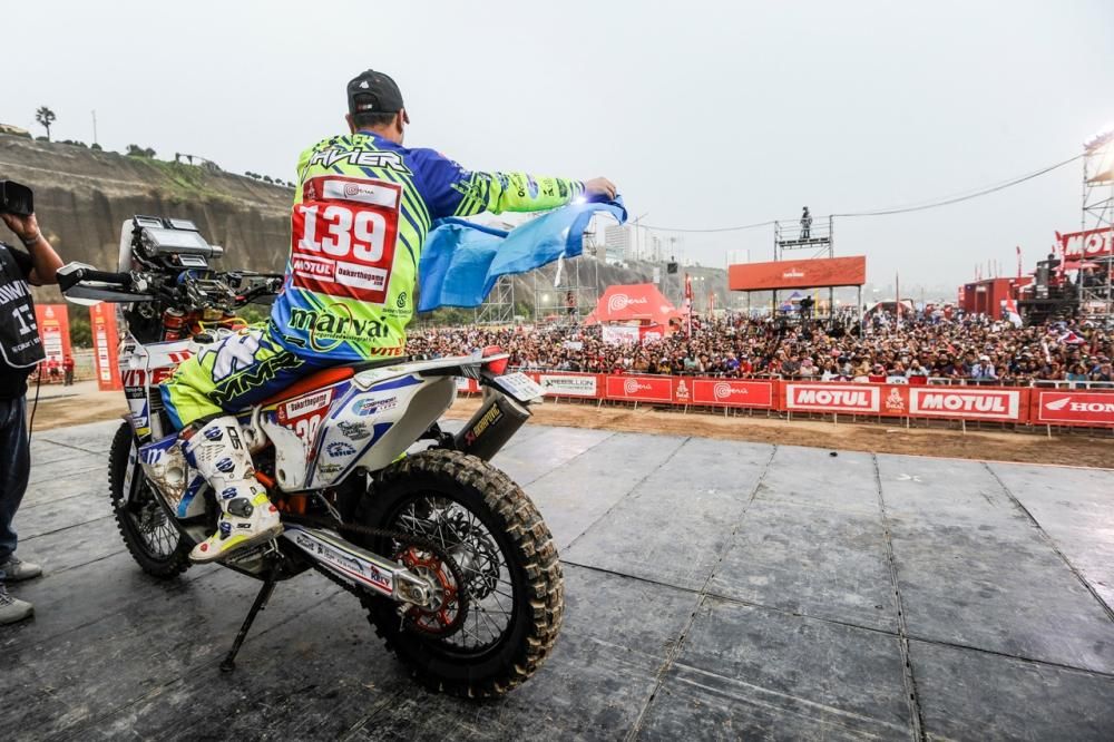 Javier Álvarez, el primer asturiano que ha completado el Rally Dakar