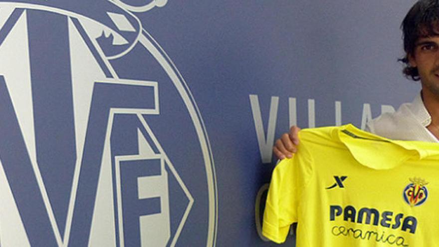 &quot;Estoy feliz de volver al Villarreal CF&quot;