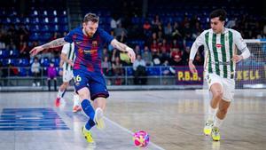 Sergio González, en una acción del partido