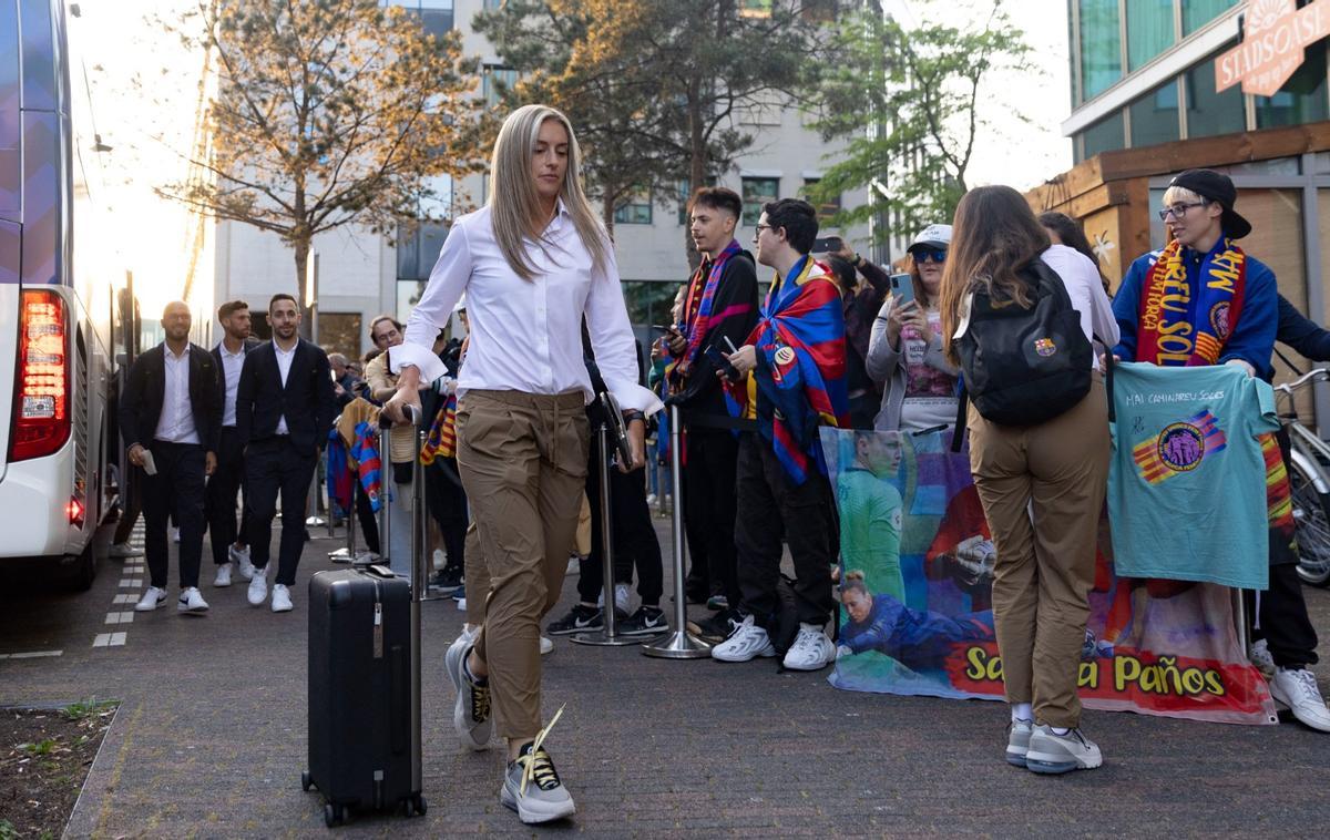 Así fue la llegada a Eindhoven del FC Barcelona