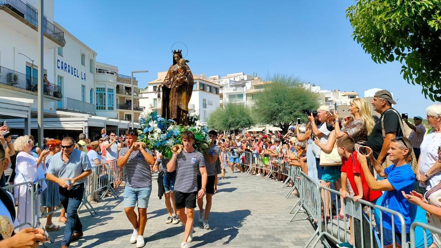 L&#039;Escala celebra una Festa del Carme multitudinària després de dos anys sense poder fer la processó