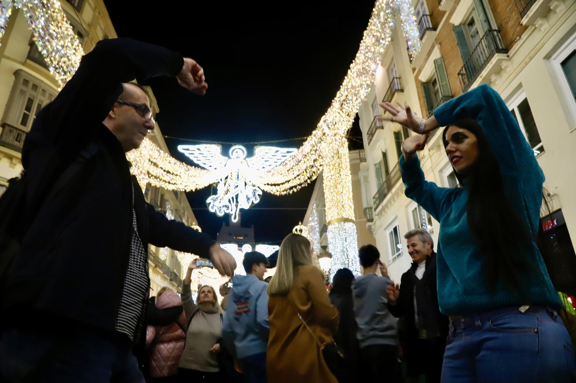 Navidad en Málaga | La calle Larios enciende sus luces de Navidad