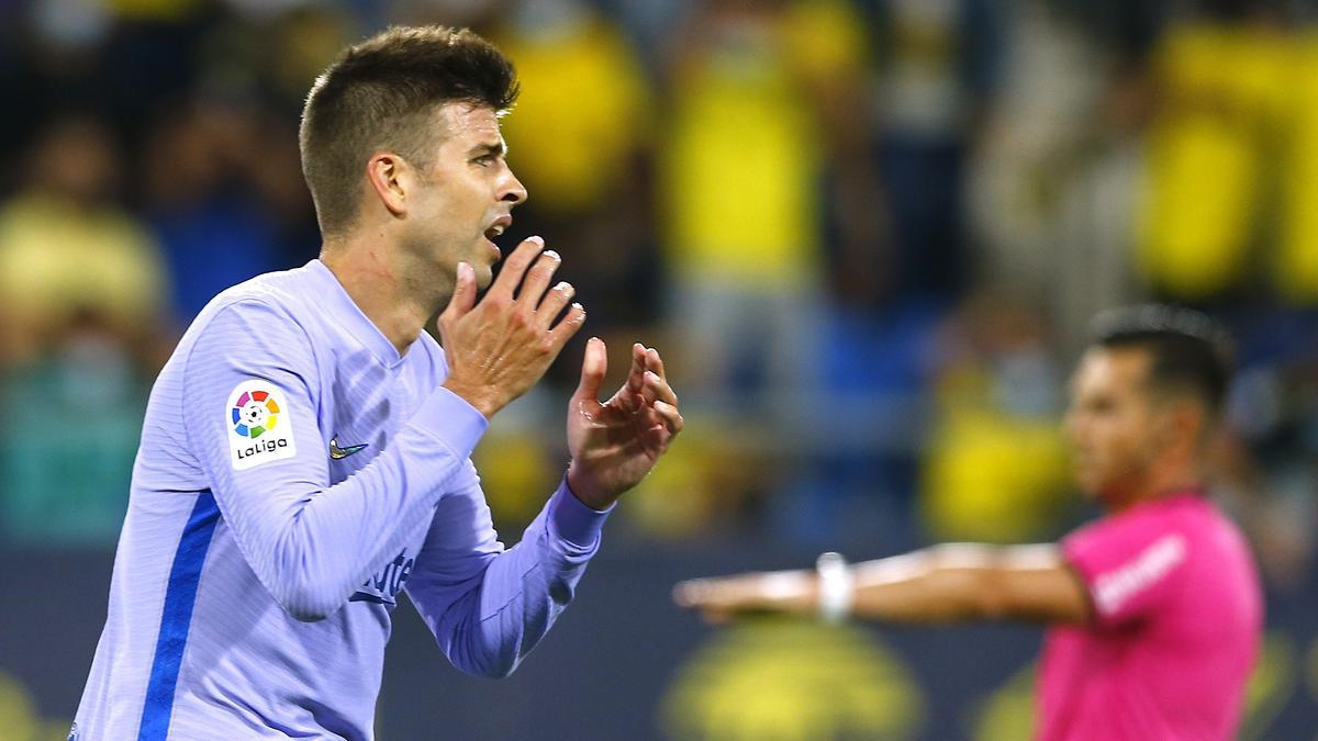 Gerard Piqué. Gerard Piqué.