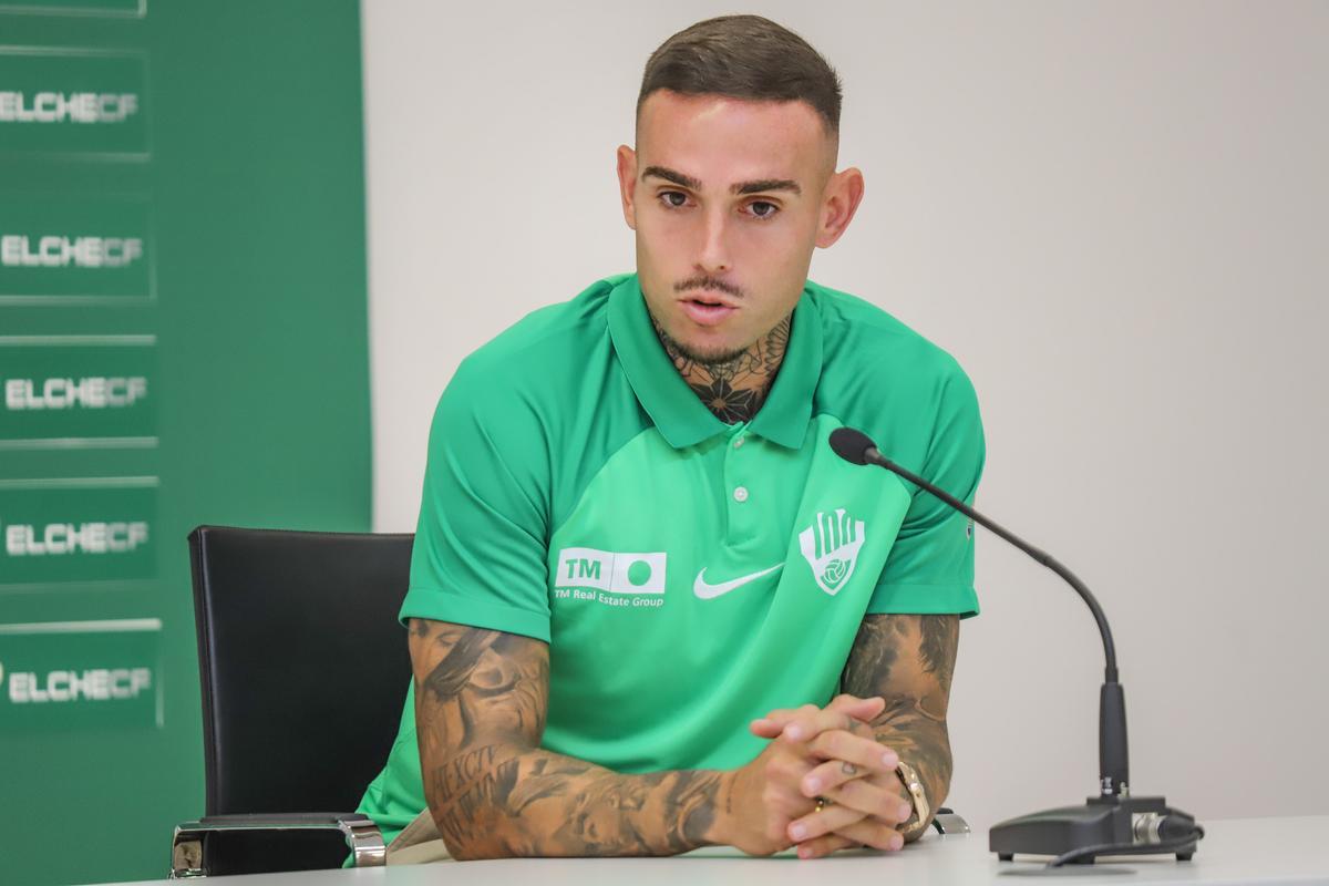 Roger Martí, el día de su presentación con el Elche