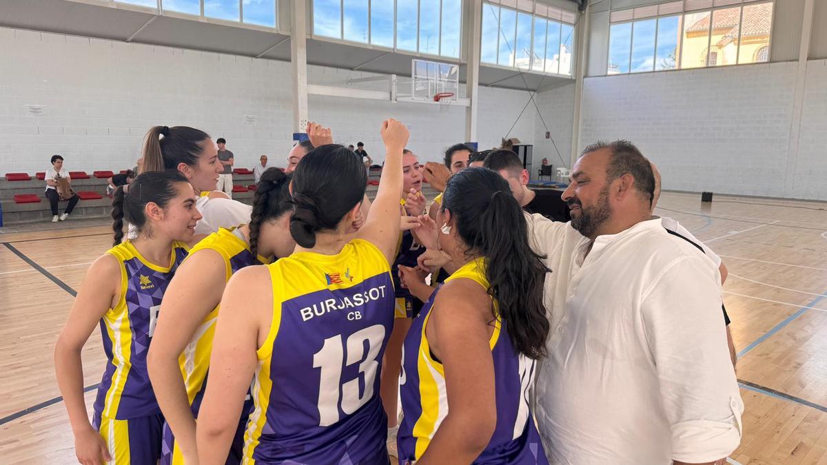 Las chicas de Burjassot se han proclamado campeonas de Liga
