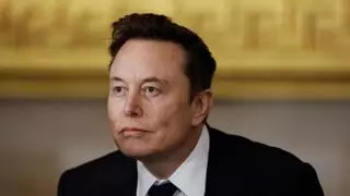 Elon Musk se suma als seus rivals en la crida a frenar el desenvolupament de la intel·ligència artificial