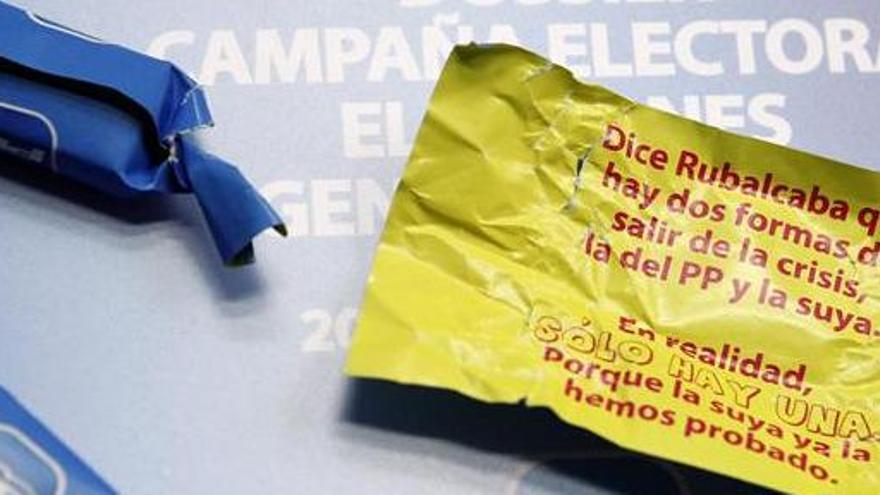 Caramelos que acompañan al programa electoral del Partido Popular para las próximas elecciones generales.