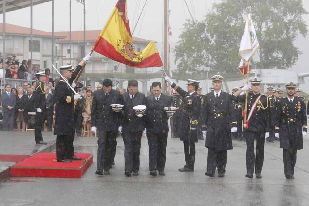 Jura de bandera en la Escuela Naval Militar