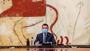 Aragonès es confina a causa d’un positiu al seu nucli familiar