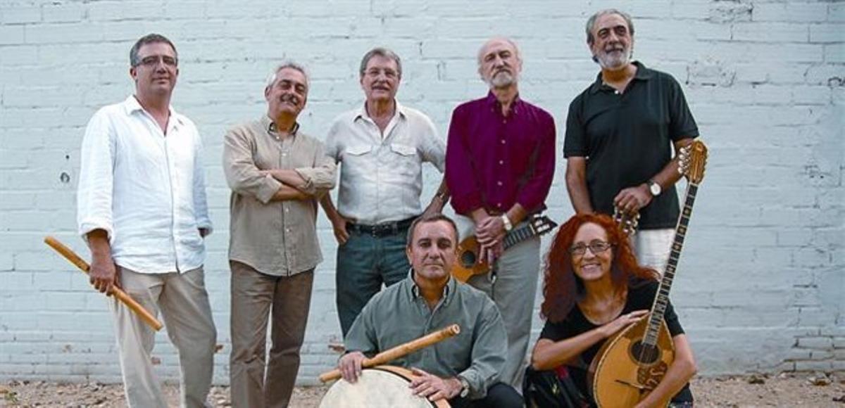 Llarg recorregut 8 Al Tall s’acomiada després d’una carrera amb una vintena de discos. Llarg recorregut 8 Al Tall s’acomiada després d’una carrera amb una vintena de discos.