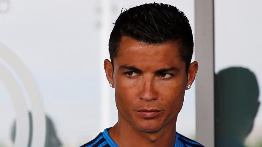 Cristiano Ronaldo invita al club a que le renueve