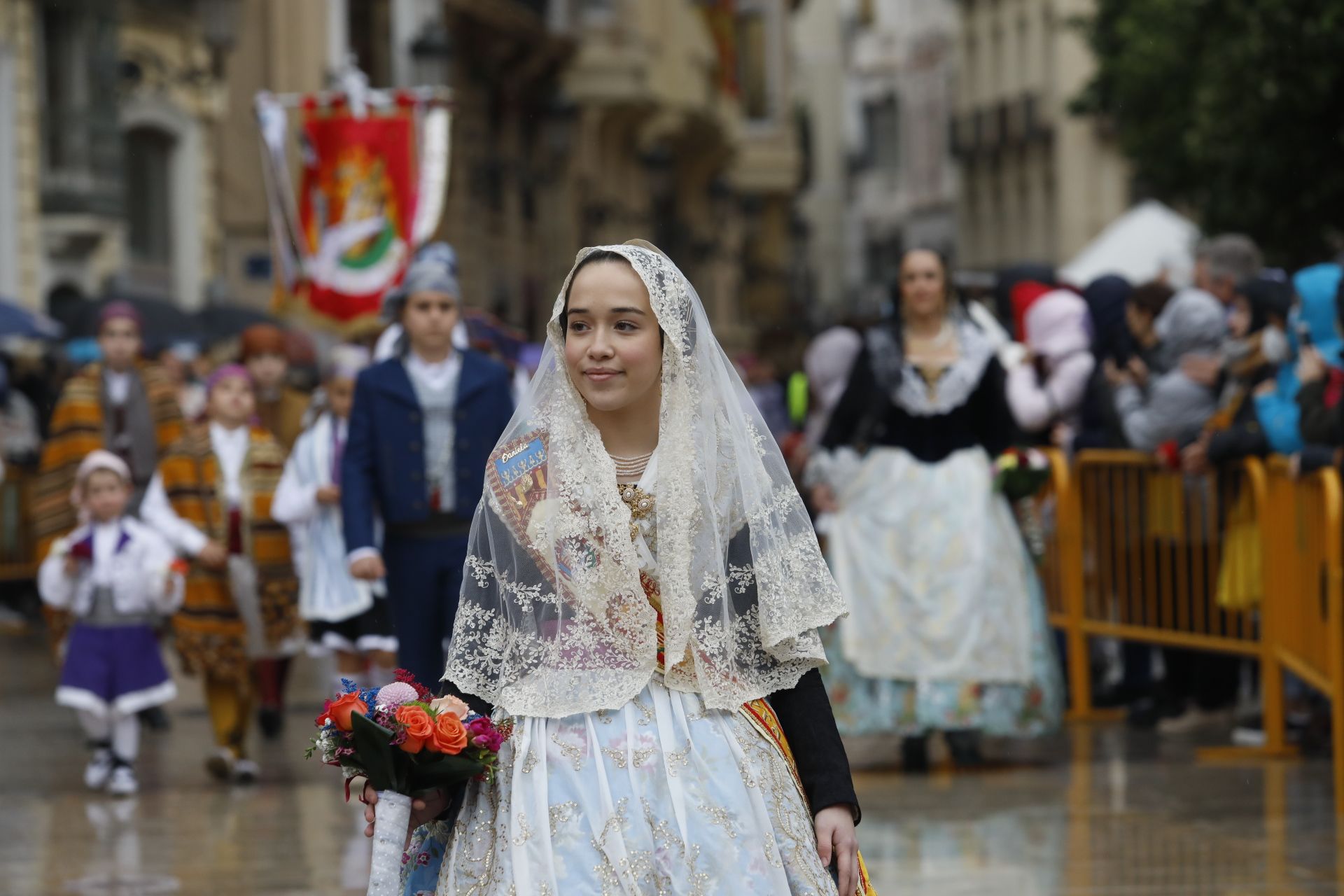 Búscate en el primer día de Ofrenda por la calle Quart (entre las 15.30 y las 17.00 horas)