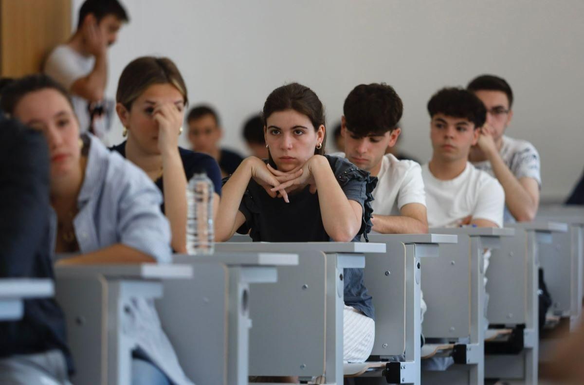Comienza la Evau para casi 7.000 alumnos en Aragón