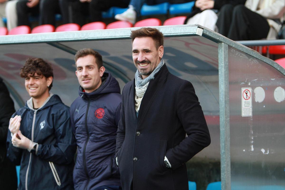 Borja Fernández, entrenador de la UD Ourense, durante un partido ante la Sarriana