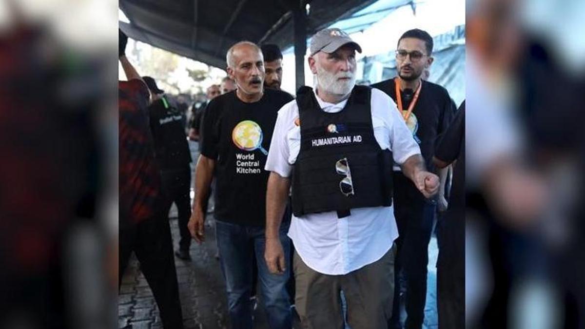 El chef José Andrés visita las cocinas de su ONG en la Franja de Gaza