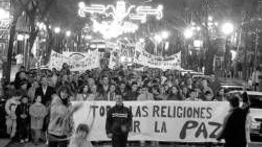 Organizan una marcha por la paz y la convivencia entre religiones