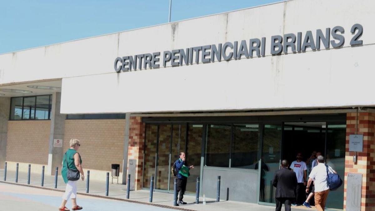 Entrada del centre penitenciari Brians 2