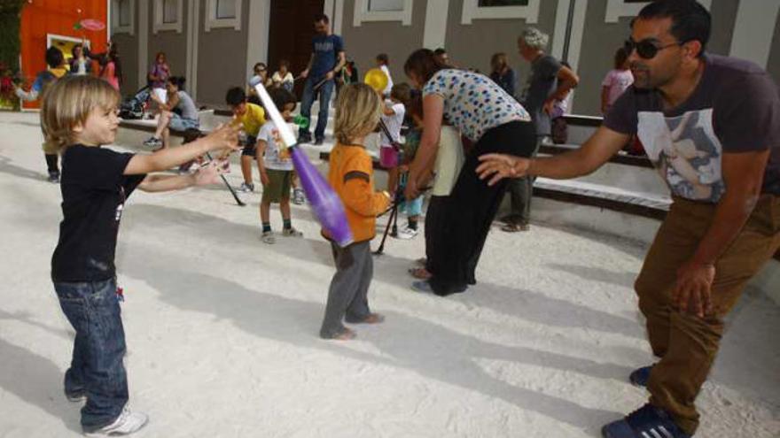 La escuela del circo inicia la función