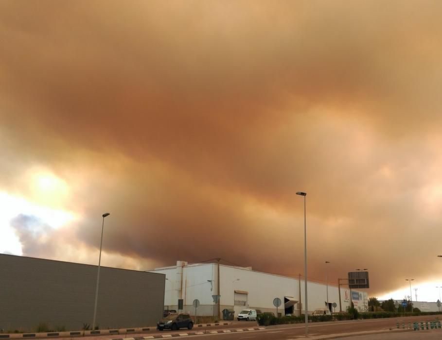 Imagen del incendio desde Onda