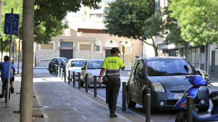 Zonas ORA: 17.700 residentes deben renovar el permiso para aparcar antes del 31 de enero
