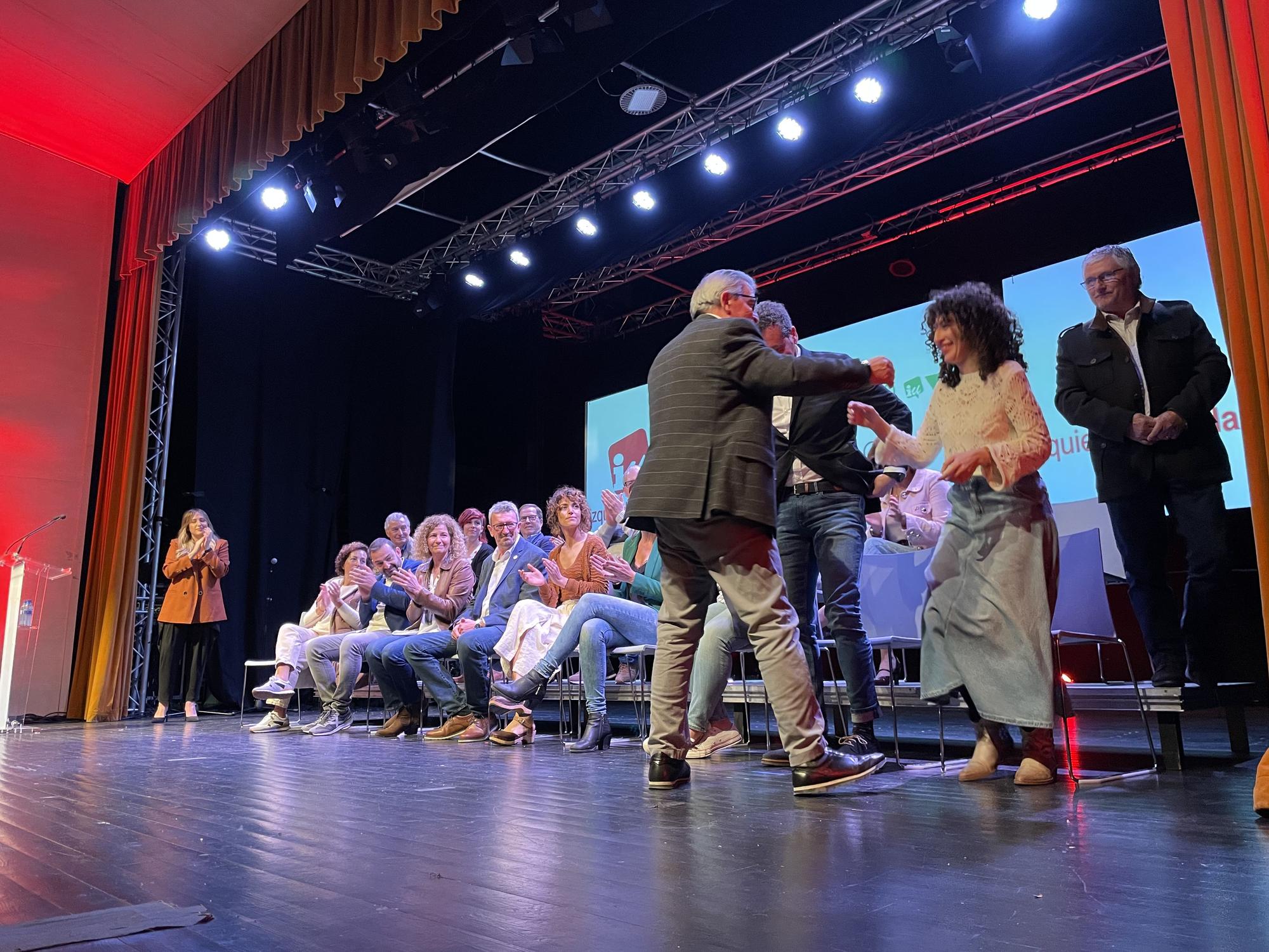 Presentación de la candidatura de Aníbal Vázquez, en el Auditorio Teodoro Cuesta de Mieres.