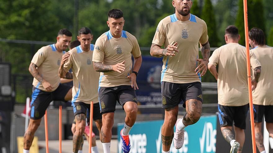 Scaloni: "El que piense que está todo dicho se equivoca, Canadá es un buen equipo"