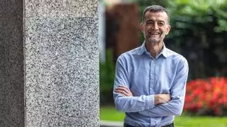 Antonio Maíllo, coordinador de IU: "Asturias tiene sus singularidades ante una nueva financiación, como la despoblación"
