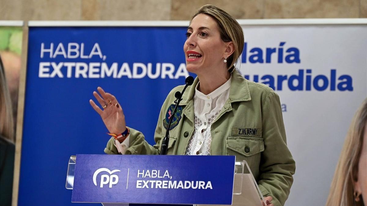 La candidata del PP presidencia Junta de Extremadura, en un acto en Don Benito.