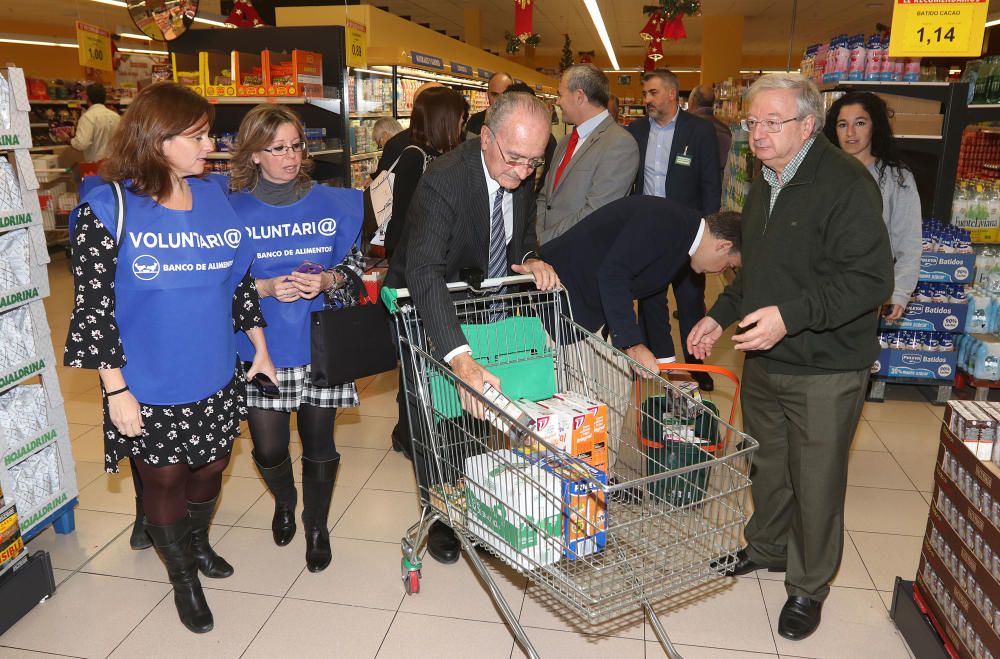 Bencosol pretende superar las 600.000 toneladas de alimentos en dos días de solidaridad en los supermercados de Málaga