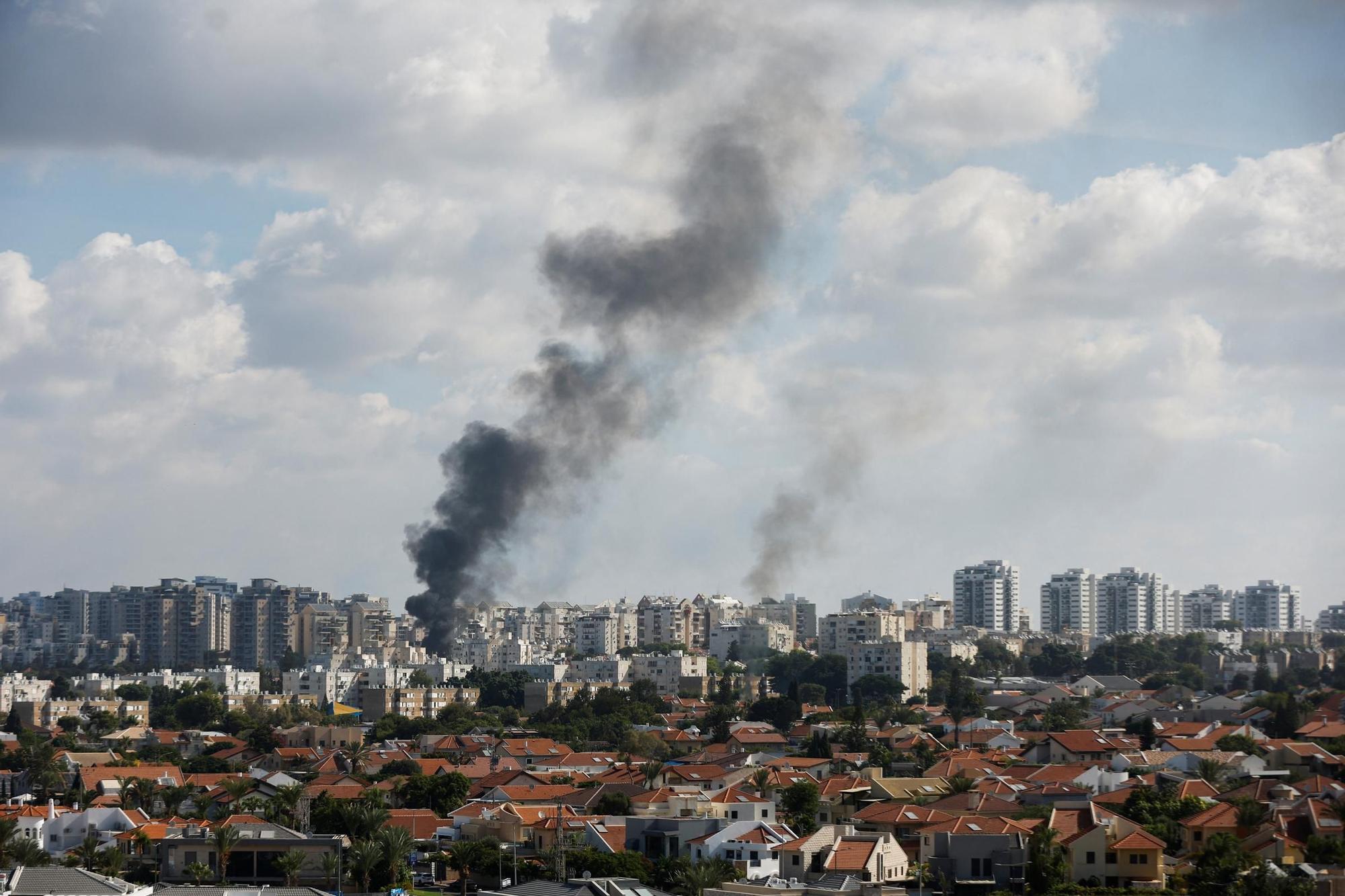 Ataque procedente de la Franja de Gaza en Ashkelon, Israel.