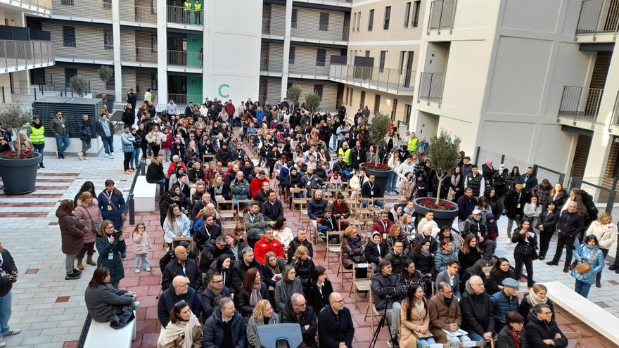 Martorell lliura les claus dels 130 pisos de lloguer i de protecció oficial de l&#039;edifici Atrium