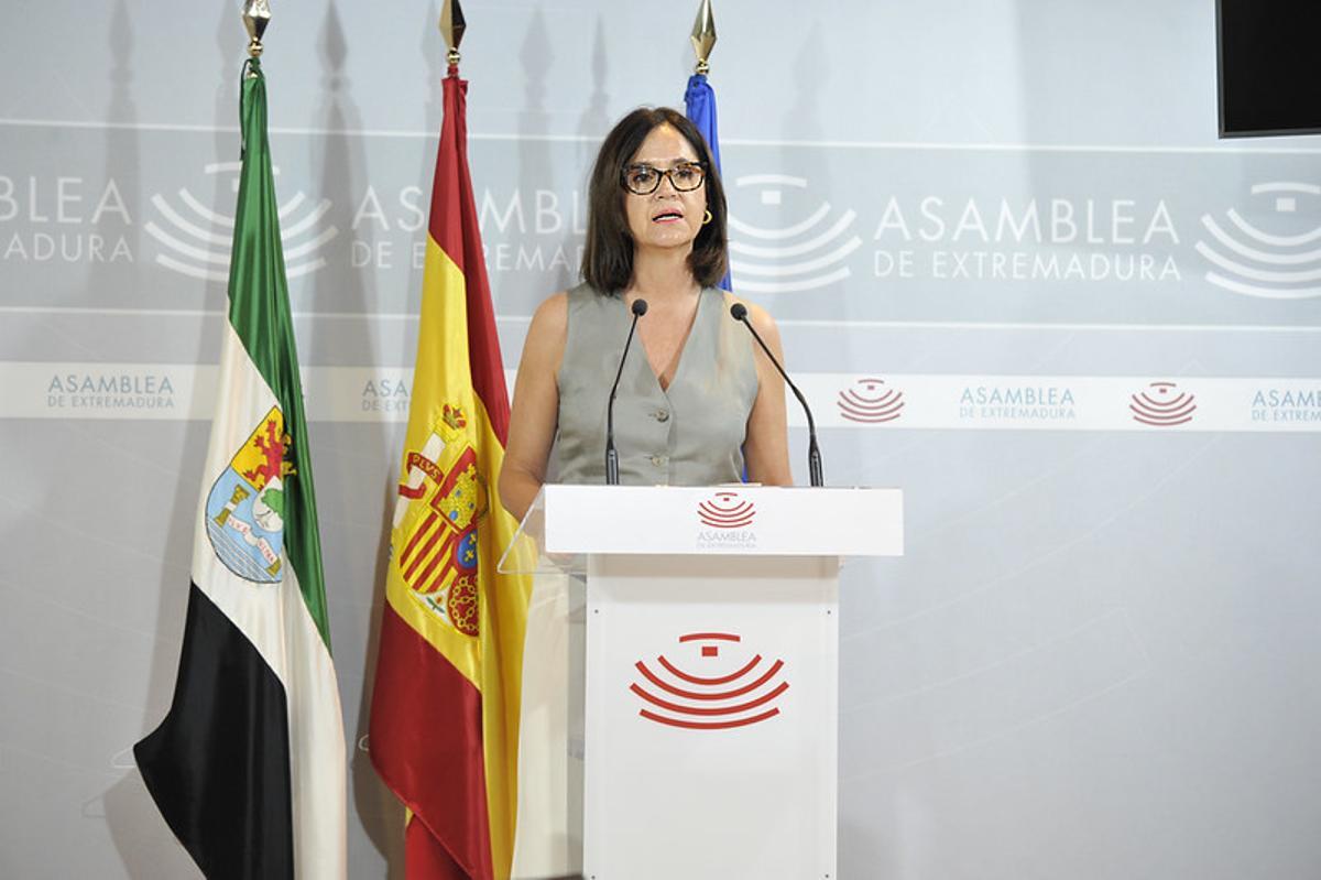 La secretaria general de la Consejería de Cultura, Turismo y Deportes, Isabel Gutiérrez.