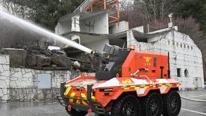 Así es el asombroso robot-bombero que ha creado Hyundai