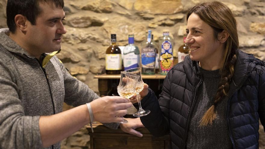 El primer whisky elaborat íntegrament a Catalunya es fa a Llançà