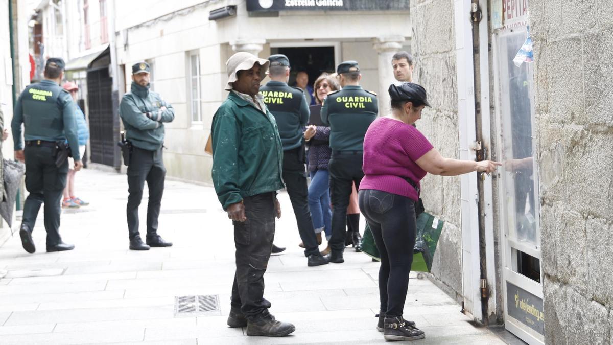 Una comerciante histórica de Baiona lo pierde todo por una multa de 15.000 euros