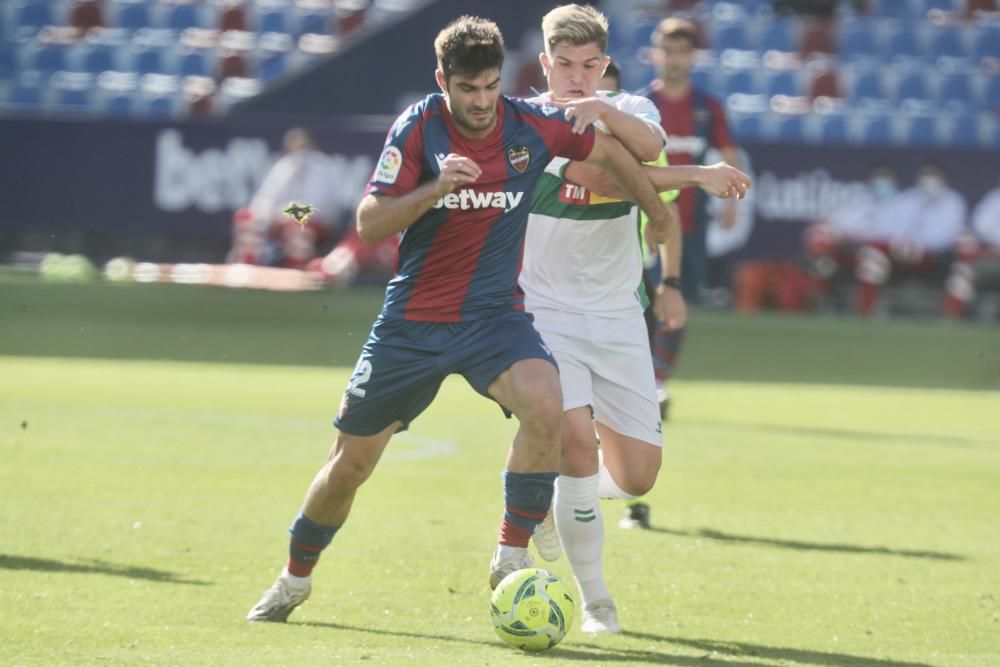 Las imágenes del Levante UD - Elche CF