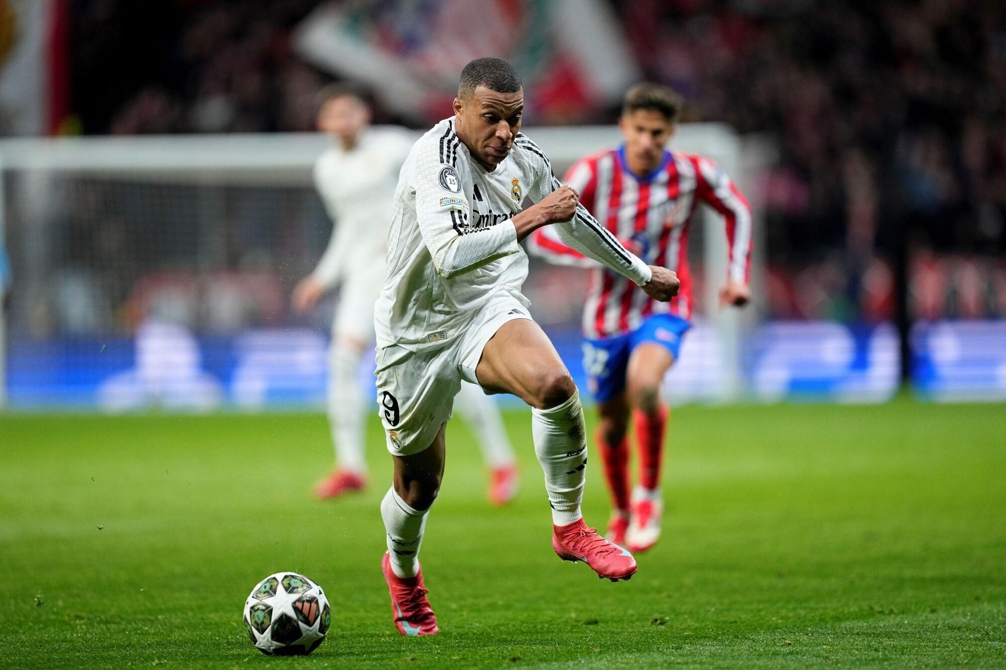 Kylian Mbappe of Real Madrid in action during the UEFA Champions League 2024/25  League Round of 16 Second Leg match between Atletico de Madrid and Real Madrid CF, at Riyadh Air Metropolitano stadium on March 12, 2025, in Madrid, Spain. AFP7 12/03/2025 ONLY FOR USE IN SPAIN. Oscar J. Barroso / AFP7 / Europa Press;2025;SOCCER;SPAIN;SPORT;ZSOCCER;ZSPORT;Atletico de Madrid v Real Madrid CF - UEFA Champions League 2024/25  League Round of 16 Second Leg;