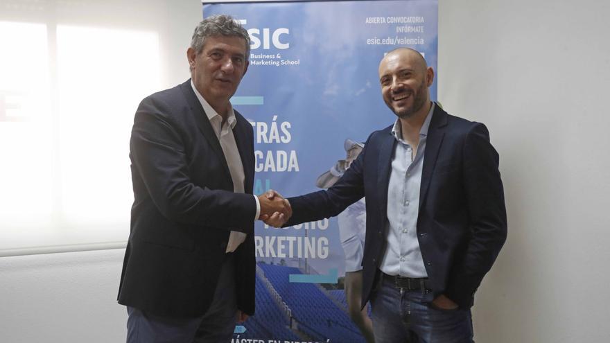 Cómo conseguir una beca de 15.500 euros para estudiar el Máster en Dirección Deportiva en ESIC Valencia