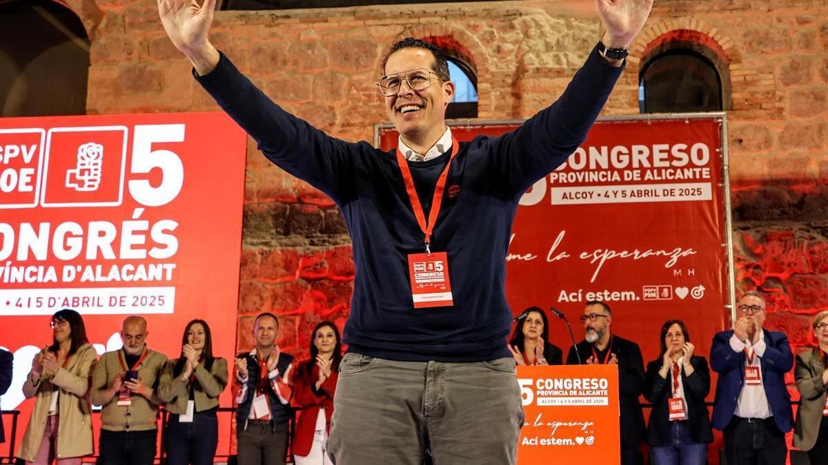 Rubén Alfaro, proclamado este viernes como secretario general del PSOE provincial de Alicante
