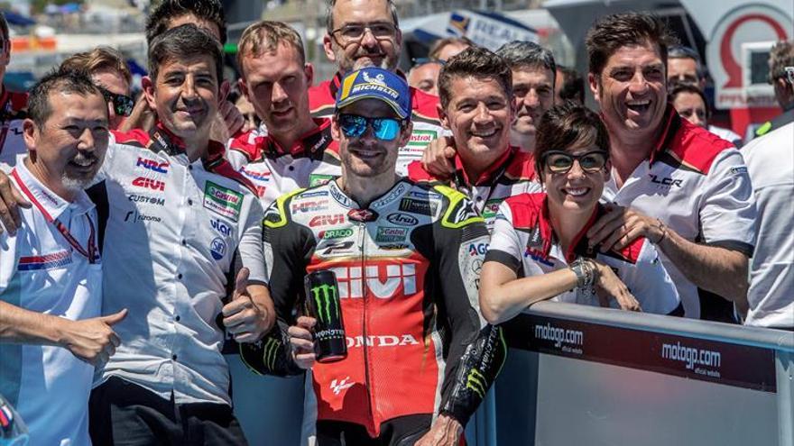 Crutchlow lidera una parrilla llena de candidatos