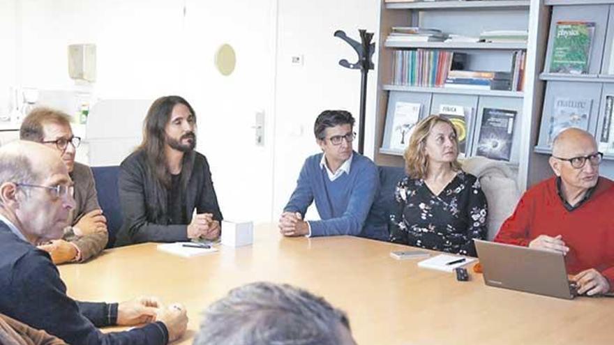 El presidente del Parlament visita la UIB