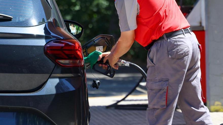 Il governo spagnolo aumenta a 20 centesimi la riduzione dell'imposta sul gasolio e mantiene a 5 centesimi quella sulla benzina