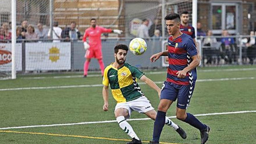 Magallán, en acció, el passat dissabte durant el Llagostera-Sabadell.