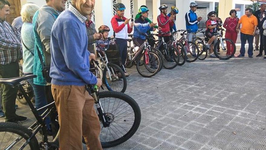 Placeat se sube a la bici, en San Gil