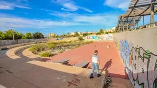 Un promotor pide rescatar la urbanización "fantasma" para 1.800 casas en San Miguel de Salinas
