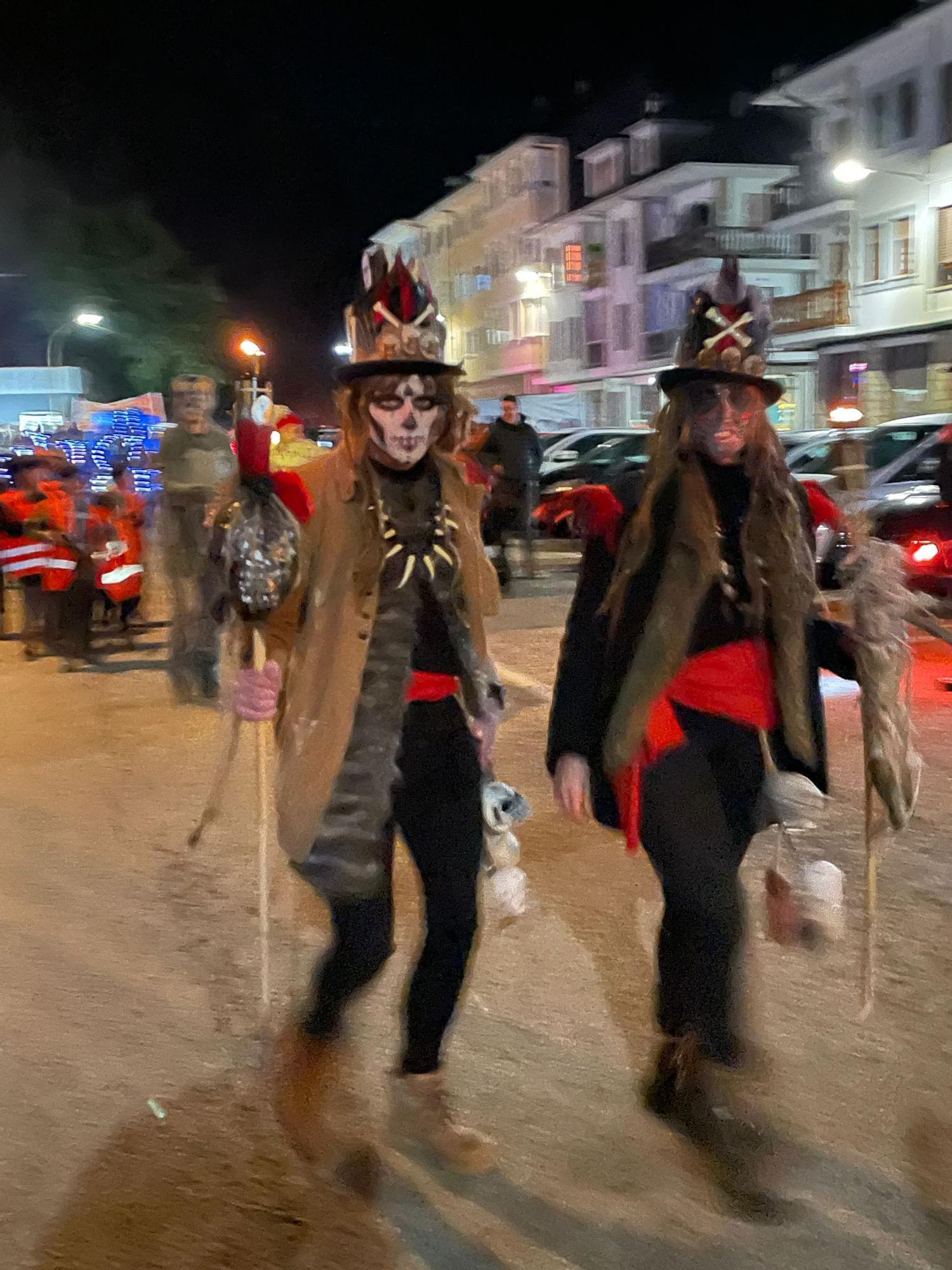 En imágenes: el colorido y disfrutón carnaval de Trevías, en Valdés