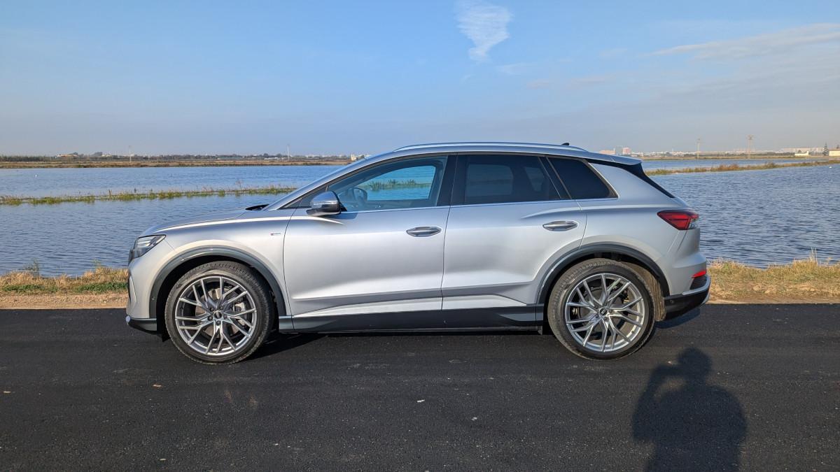 Audi'nin 'en ucuz' elektrikli otomobilini almaya değer mi?