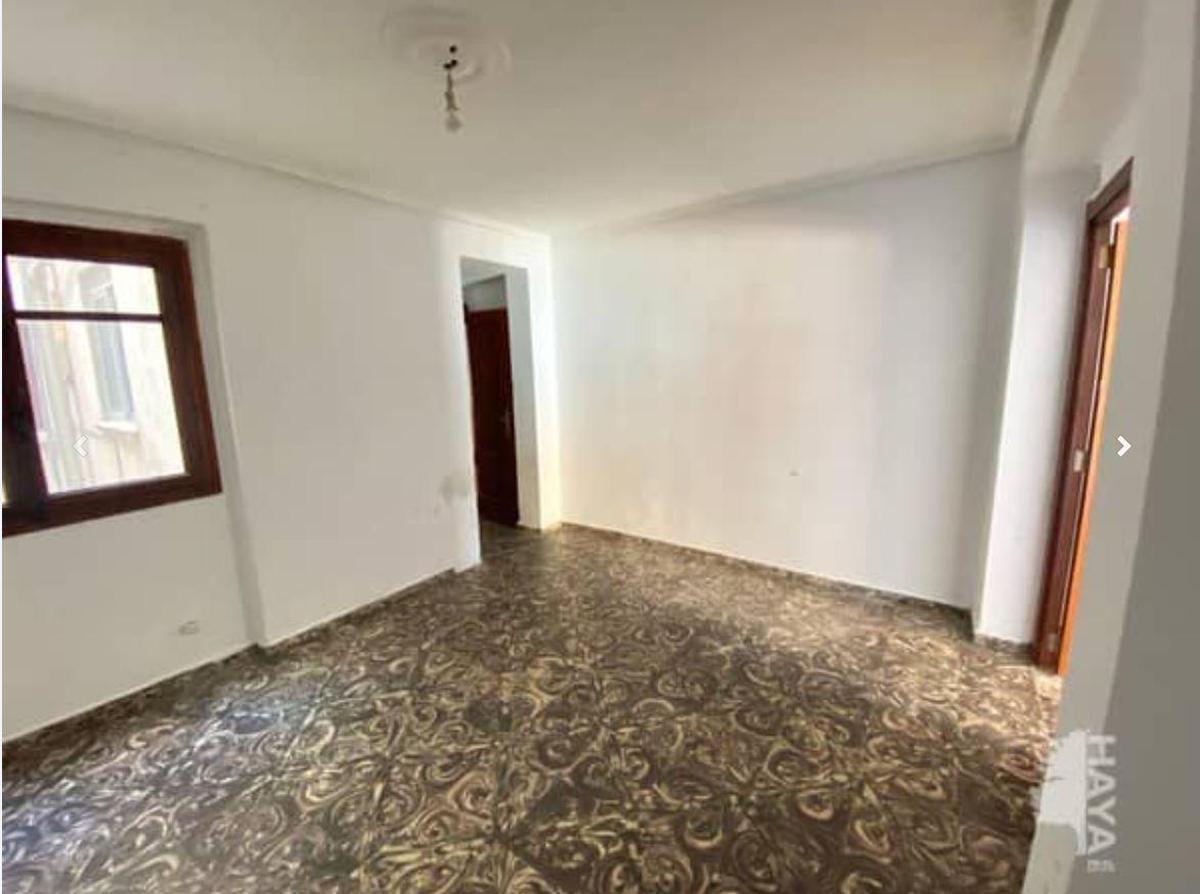 Piso para reformar en venta en Valencia.